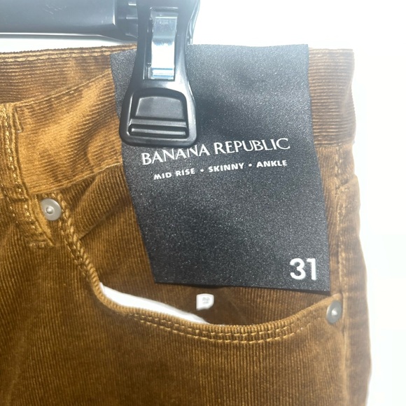 Banana Republic Woman’s Mid rise skinny ankle. Size 31. Inseam 27. - Picture 2 of 14